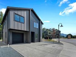 114 Plante Cres  Lake Cowichan, BC V0R 2G0