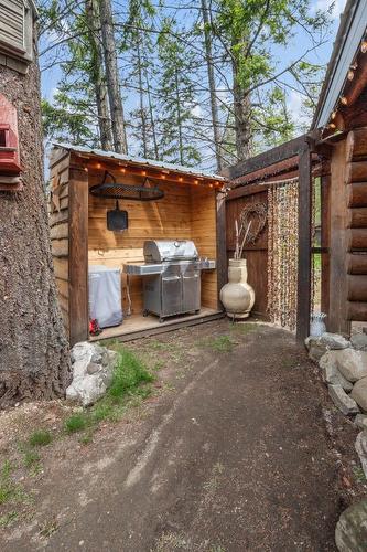 11899 3A Highway, Destiny Bay, BC - Outdoor