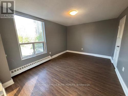 310 - 3120 Kirwin Avenue, Mississauga, ON - Indoor Photo Showing Other Room