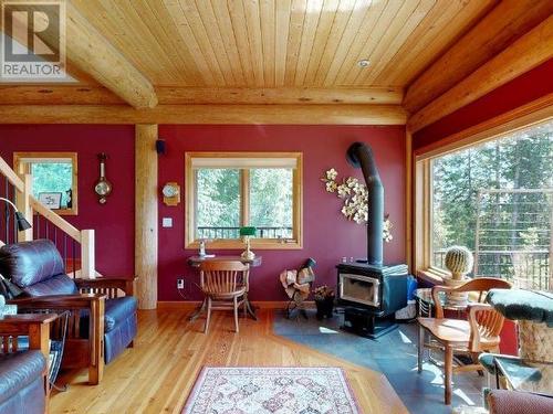 6-10289 Finn Bay Rd, Powell River, BC - Indoor