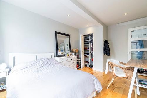 Bedroom - 3566 Rue St-Dominique, Montréal (Le Plateau-Mont-Royal), QC - Indoor Photo Showing Bedroom