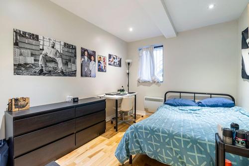 Bedroom - 3562 Rue St-Dominique, Montréal (Le Plateau-Mont-Royal), QC - Indoor Photo Showing Bedroom
