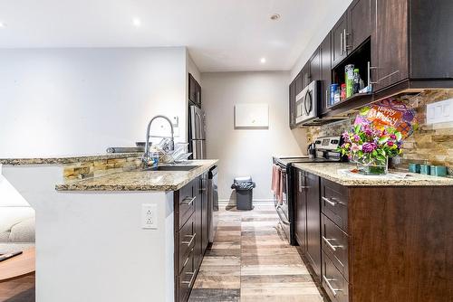 Kitchen - 3552A Rue St-Dominique, Montréal (Le Plateau-Mont-Royal), QC - Indoor Photo Showing Kitchen