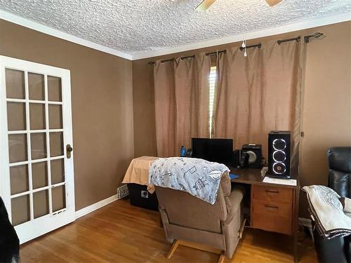 280 2Nd Avenue, Swan River, MB - Indoor