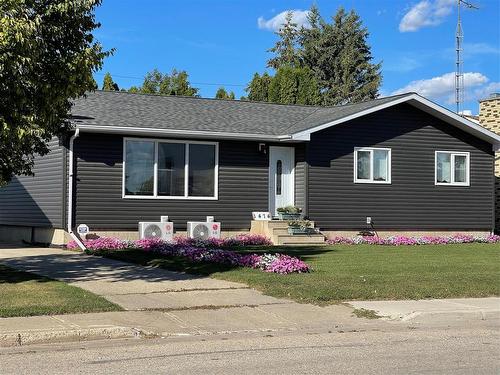1474 3Rd Street N, Swan River, MB - Outdoor
