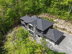 139 Mtée des Samares  Sainte-Agathe-Des-Monts, QC J8C 0R7