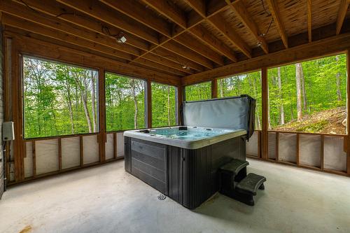 Veranda - 139 Mtée Des Samares, Sainte-Agathe-Des-Monts, QC - Outdoor With Deck Patio Veranda With Exterior