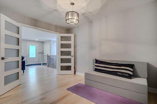 Office - 416 Ch. De Montfort, Piedmont, QC - Indoor