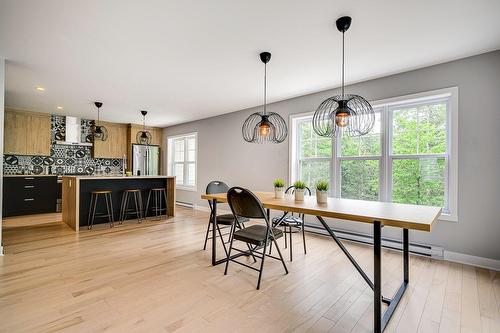 Dining room - 416 Ch. De Montfort, Piedmont, QC - Indoor Photo Showing Dining Room