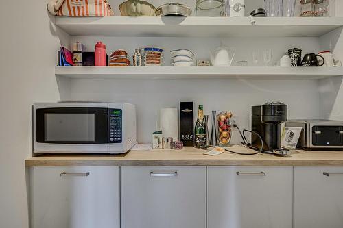 Kitchenette - 416 Ch. De Montfort, Piedmont, QC - Indoor Photo Showing Bathroom