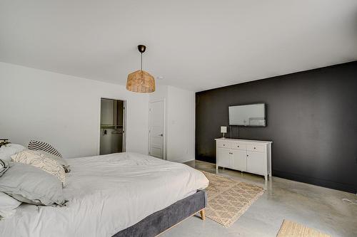 Primary bedroom - 416 Ch. De Montfort, Piedmont, QC - Indoor Photo Showing Bedroom