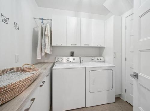 Laundry room - 416 Ch. De Montfort, Piedmont, QC - Indoor Photo Showing Laundry Room