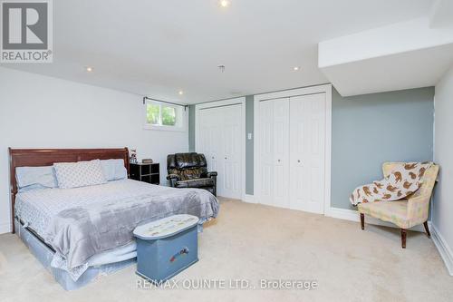 25 Singleton Street, Brighton, ON - Indoor Photo Showing Bedroom