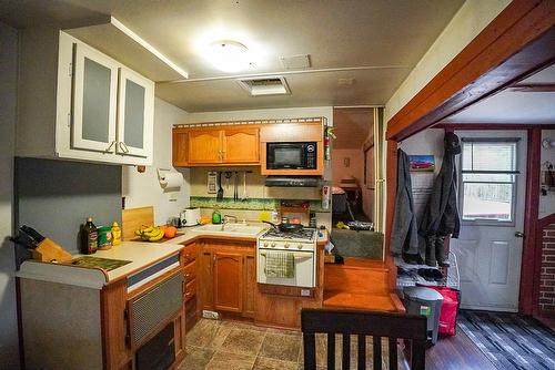 Cuisine - 790 Ch. De St-Edgar, New Richmond, QC - Indoor Photo Showing Kitchen