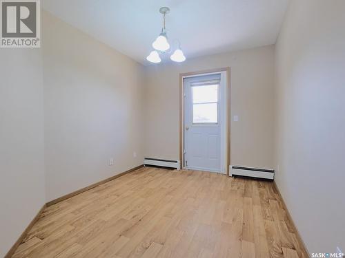 101 114 Third Avenue E, Rosetown, SK - Indoor Photo Showing Other Room