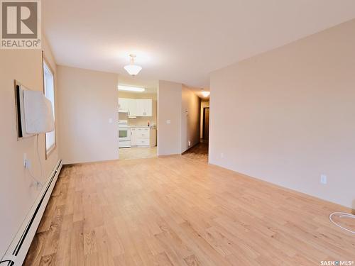 101 114 Third Avenue E, Rosetown, SK - Indoor Photo Showing Other Room