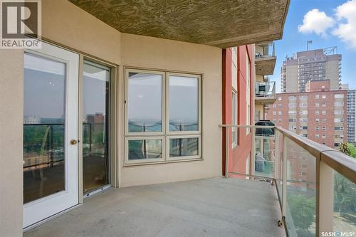1006 902 Spadina Crescent E, Saskatoon, SK - Outdoor With Balcony With Exterior