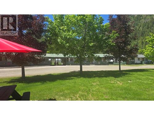 110 & 114 Motel Avenue, Salmo, BC 