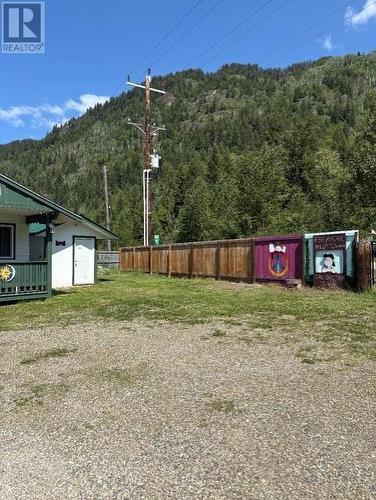 110 & 114 Motel Avenue, Salmo, BC 