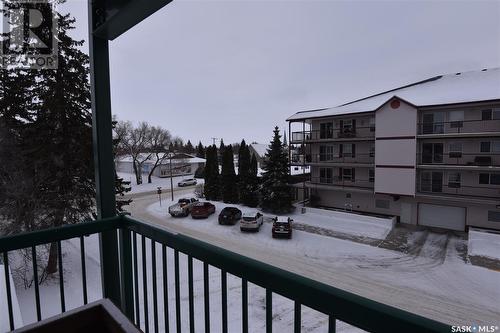 308 215 1St Street E, Nipawin, SK - Outdoor