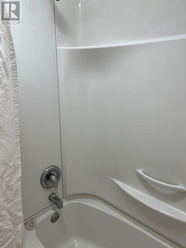 7208 89Th Street, Osoyoos, BC - Indoor Photo Showing Bathroom