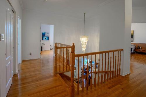 Passageway - 49 Rue Des Arbres, Dollard-Des-Ormeaux, QC - Indoor Photo Showing Other Room