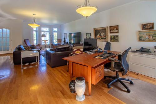 Living room - 49 Rue Des Arbres, Dollard-Des-Ormeaux, QC - Indoor