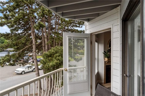 213-2815 Departure Bay Rd, Nanaimo, BC - Outdoor With Balcony With Exterior