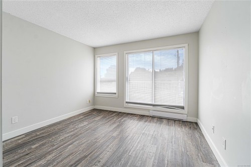 213-2815 Departure Bay Rd, Nanaimo, BC - Indoor Photo Showing Other Room