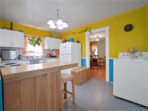 58 Elm St, Moncton, NB 