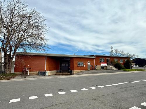 Façade - 915 Rue Aubry, Saint-Jean-Sur-Richelieu, QC - Outdoor