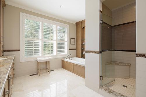 Ensuite bathroom - 22 Place Madison, Hudson, QC - Indoor Photo Showing Bathroom