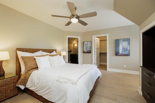 Bedroom - 22 Place Madison, Hudson, QC - Indoor Photo Showing Bedroom