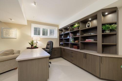 Family room - 22 Place Madison, Hudson, QC - Indoor Photo Showing Office