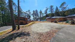 176 Maracaibo Lane  Salt Spring, BC V8K 1S6