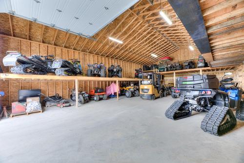Atelier - 59 Route 125, Saint-Esprit, QC - Indoor Photo Showing Garage