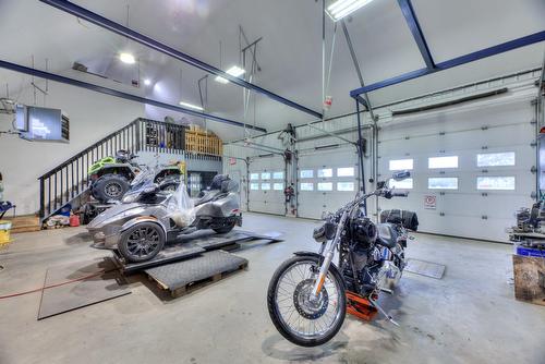 Garage - 59 Route 125, Saint-Esprit, QC - Indoor Photo Showing Garage