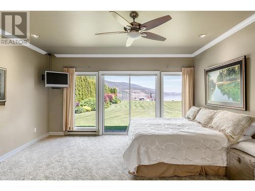 11640 Rogers Road, Lake Country, BC - Indoor Photo Showing Bedroom