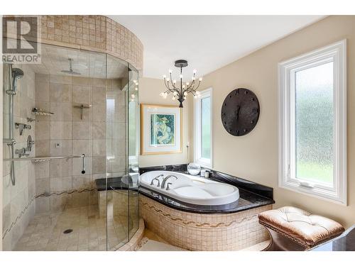 11640 Rogers Road, Lake Country, BC - Indoor Photo Showing Bathroom