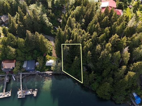 7-167 Regent St, Bamfield, BC 