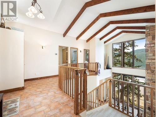 9900 Eastside Road Unit# 9, Vernon, BC - Indoor Photo Showing Other Room