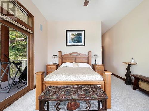 9900 Eastside Road Unit# 9, Vernon, BC - Indoor Photo Showing Bedroom