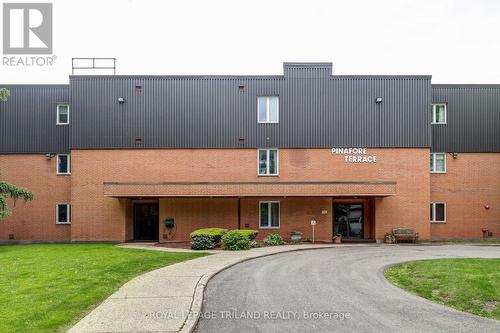 11 - 125 Elm Street, St. Thomas, ON - Outdoor