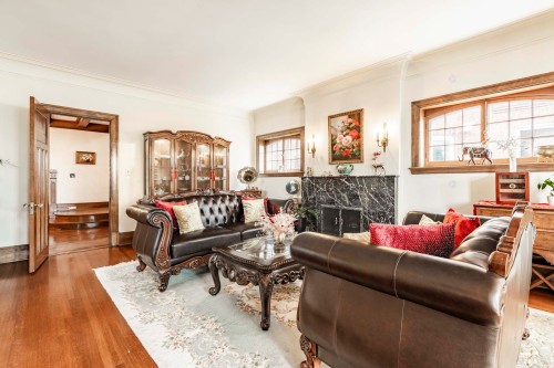 Salon - 3206 Boul. The Boulevard, Westmount, QC - Indoor Photo Showing Living Room