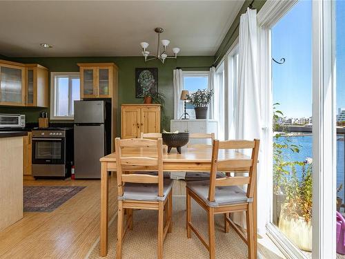 A2-1 Dallas Rd, Victoria, BC 