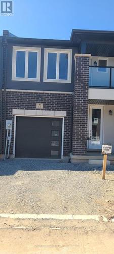 17 Renfrew Trail, Welland, ON - Outdoor