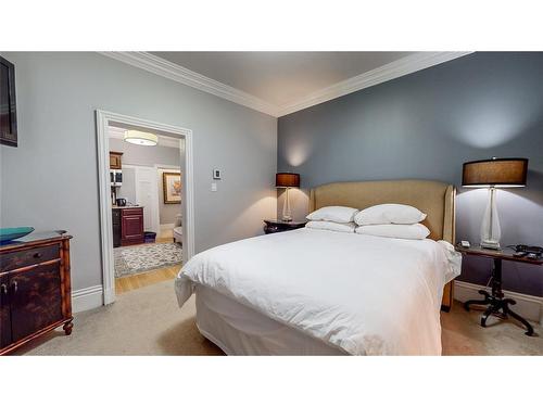 23 Rennies Mill Road, St John'S, NL 