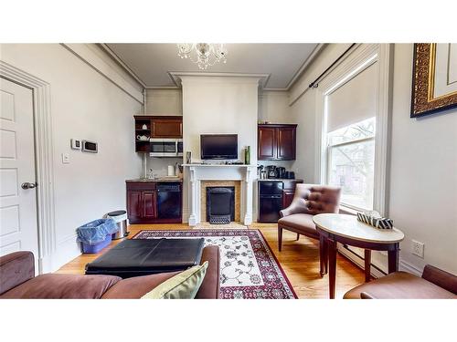 23 Rennies Mill Road, St John'S, NL 