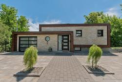 3870 Boul. Lévesque E.  Laval (Duvernay), QC H7E 2P8