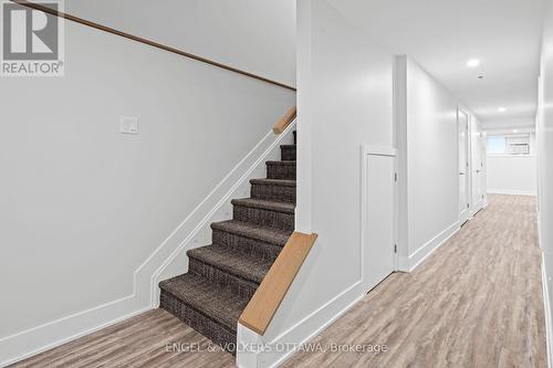 4 - 569 Mcleod Street, Ottawa, ON - Indoor Photo Showing Other Room